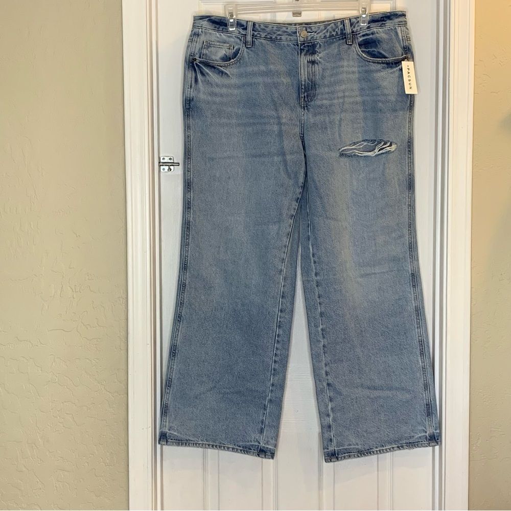 Pacsun Casey Low Rise Baggy Distressed Jeans Size 34
